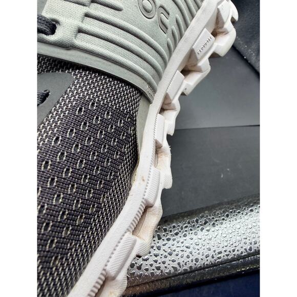 On Running Cloudswift Gray Running Shoes Men’s US 9.5 EU 43 main image 6